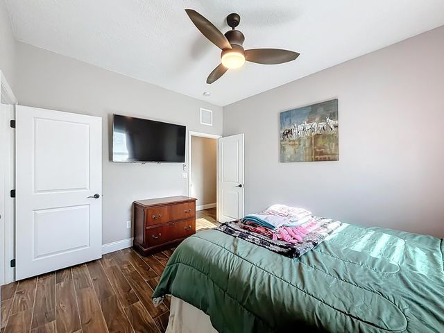2643 Kentucky Street, West Palm Beach, FL 33406