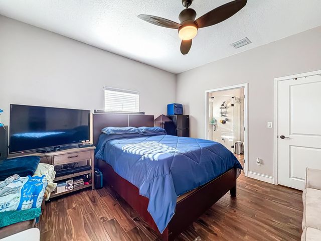 2643 Kentucky Street, West Palm Beach, FL 33406