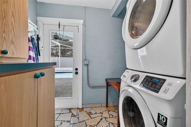 4016 83RD STREET N, St Petersburg, FL 33709