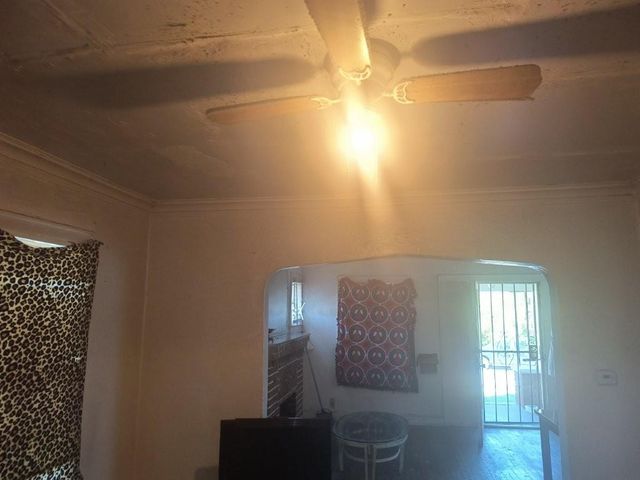 5247 Brookwood Avenue, Kansas City, MO 64130