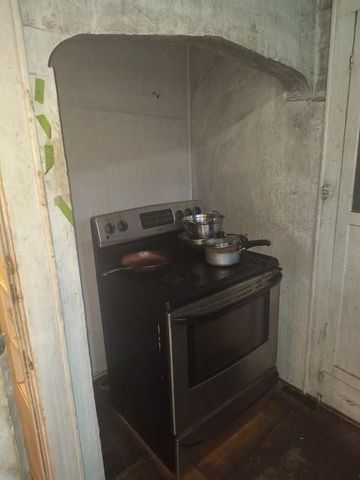 5247 Brookwood Avenue, Kansas City, MO 64130