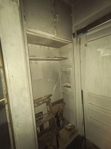 5247 Brookwood Avenue, Kansas City, MO 64130