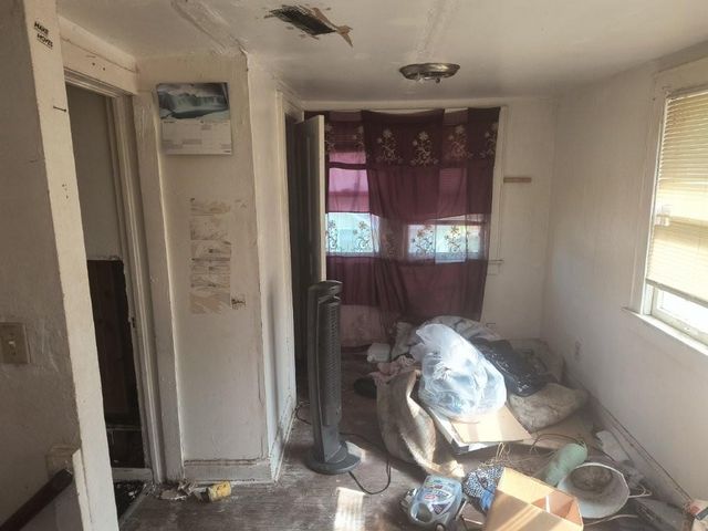 5247 Brookwood Avenue, Kansas City, MO 64130