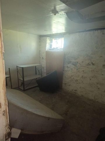 5247 Brookwood Avenue, Kansas City, MO 64130