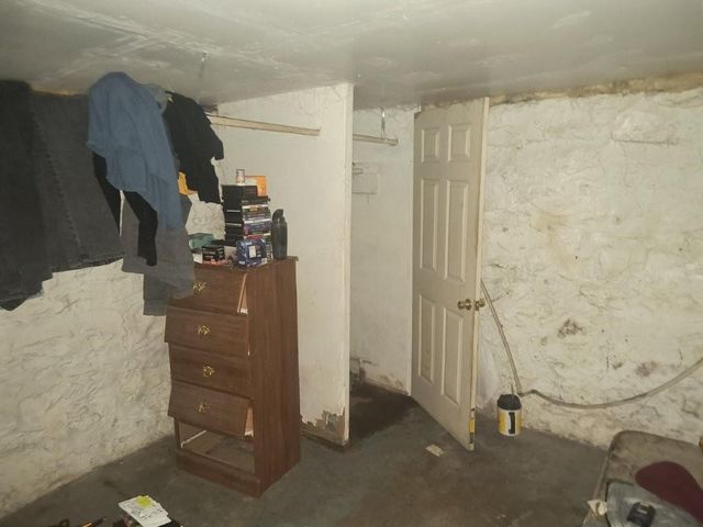 5247 Brookwood Avenue, Kansas City, MO 64130