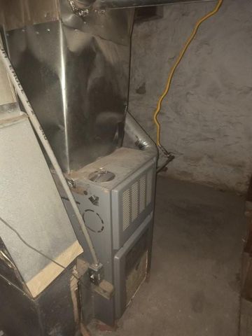 5247 Brookwood Avenue, Kansas City, MO 64130