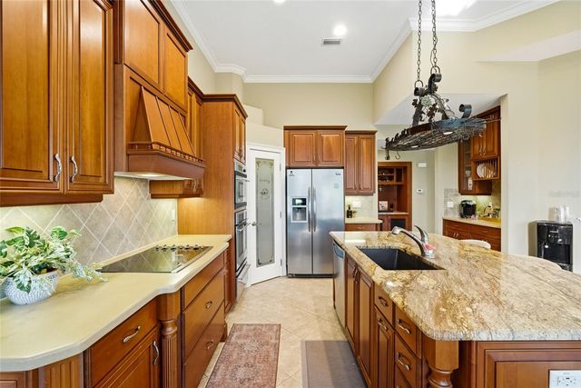3 FLAGSHIP COURT, Palm Coast, FL 32137