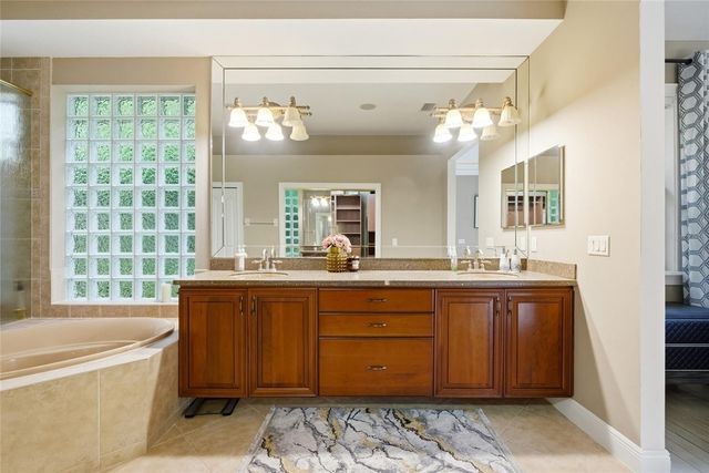 3 FLAGSHIP COURT, Palm Coast, FL 32137