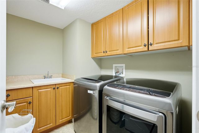 3 FLAGSHIP COURT, Palm Coast, FL 32137