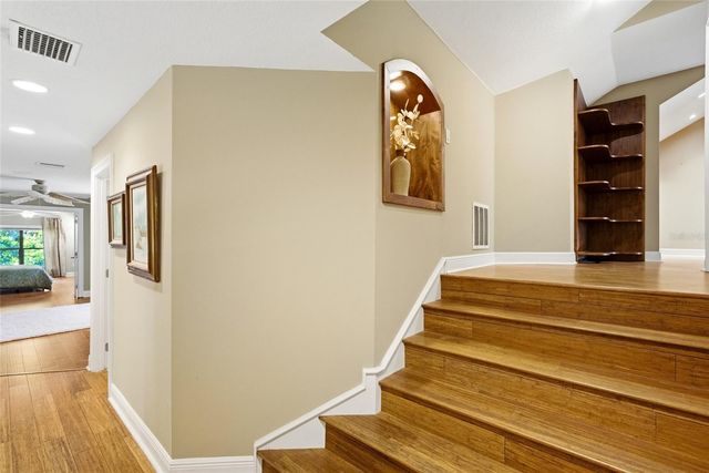 3 FLAGSHIP COURT, Palm Coast, FL 32137