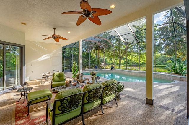 3 FLAGSHIP COURT, Palm Coast, FL 32137
