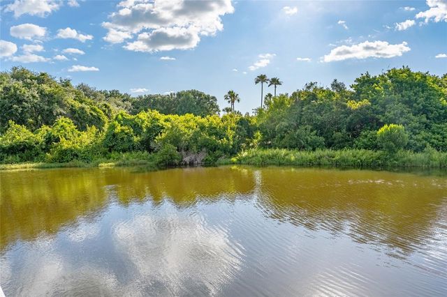 3 FLAGSHIP COURT, Palm Coast, FL 32137