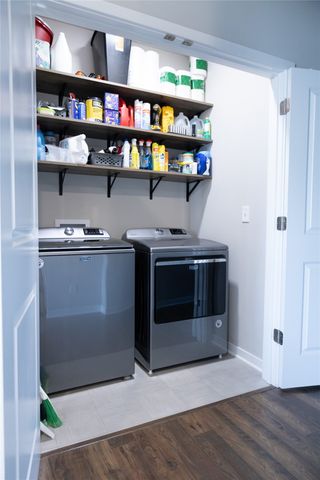 4215 NW Cedarwood Drive, Ankeny, IA 50023