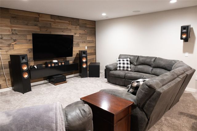 4215 NW Cedarwood Drive, Ankeny, IA 50023