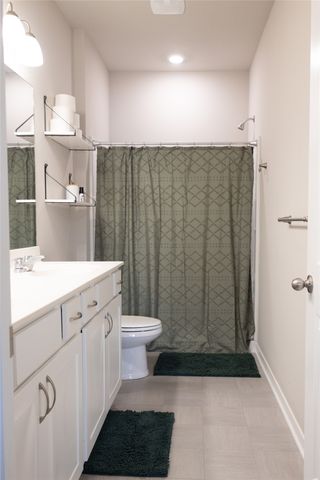 4215 NW Cedarwood Drive, Ankeny, IA 50023