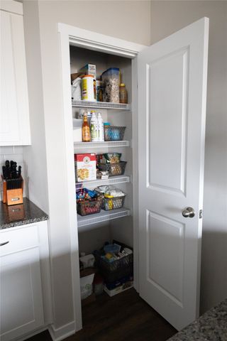 4215 NW Cedarwood Drive, Ankeny, IA 50023