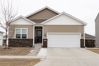 4215 NW Cedarwood Drive, Ankeny, IA 50023