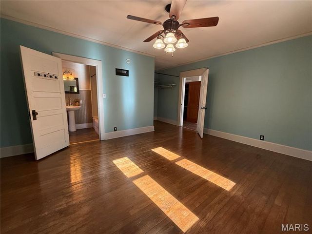 3317 Jackson Street, Alton, IL 62002