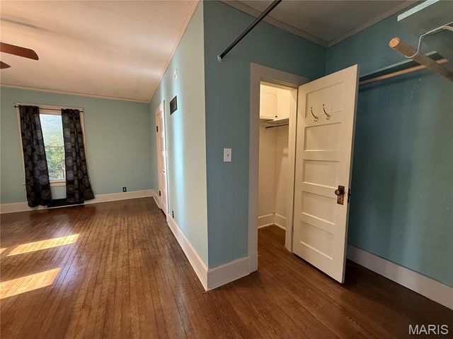 3317 Jackson Street, Alton, IL 62002