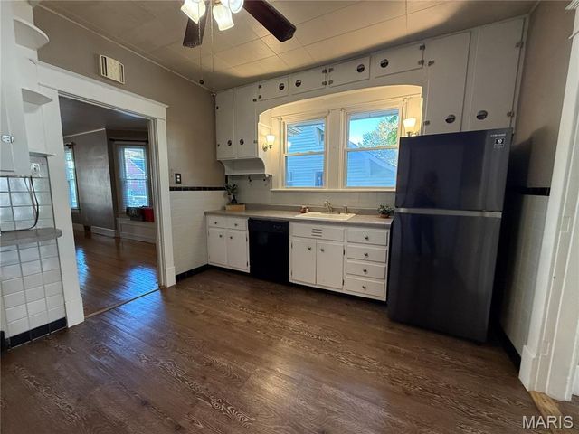 3317 Jackson Street, Alton, IL 62002