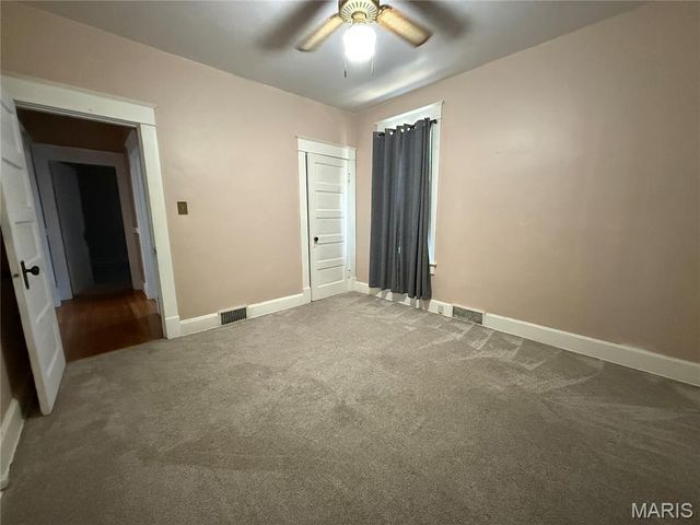 3317 Jackson Street, Alton, IL 62002