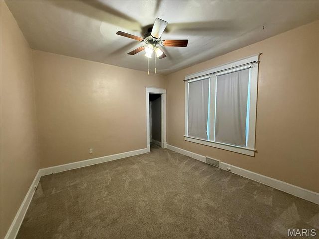 3317 Jackson Street, Alton, IL 62002