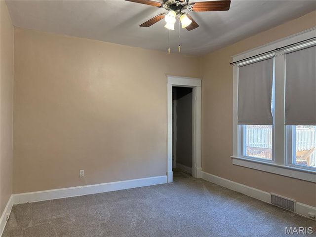 3317 Jackson Street, Alton, IL 62002