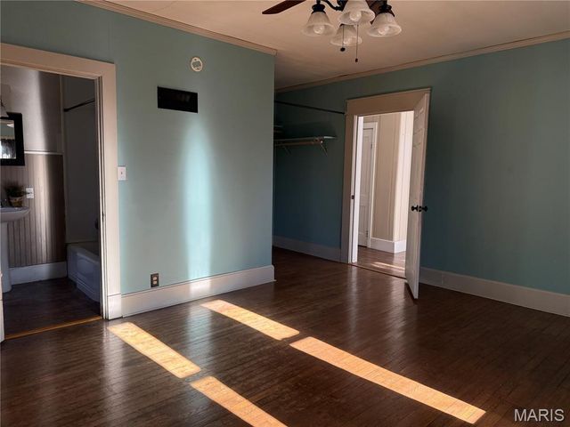 3317 Jackson Street, Alton, IL 62002