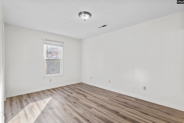 1569 Crowndale Dr, Sumter, SC 29150