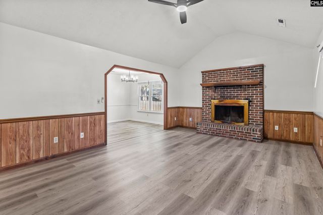 1569 Crowndale Dr, Sumter, SC 29150