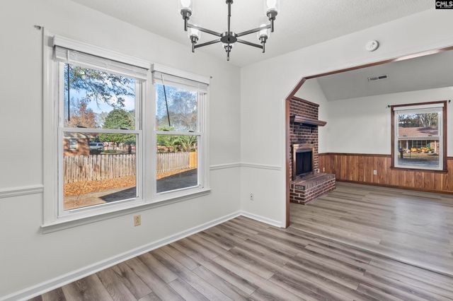 1569 Crowndale Dr, Sumter, SC 29150