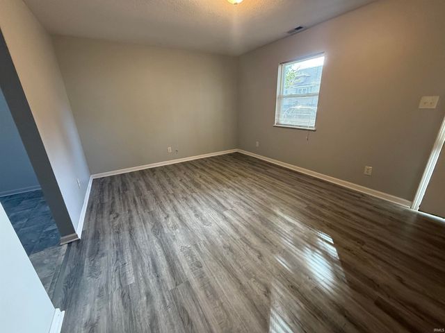 1618 Miles Street, Logansport, IN 46947