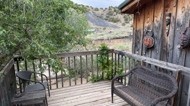 5 S Arroyo, Cerrillos, NM 87010