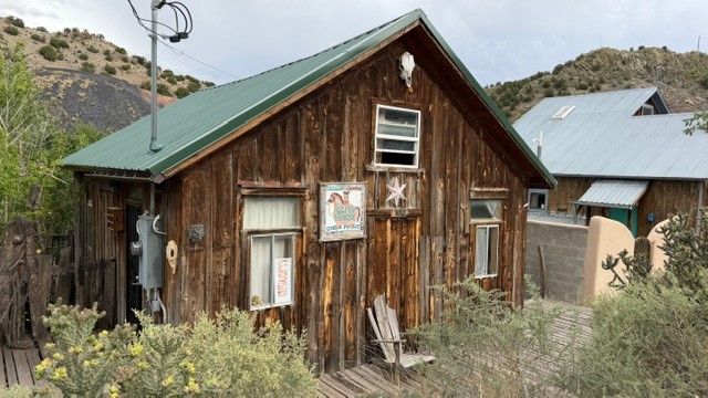 5 S Arroyo, Cerrillos, NM 87010