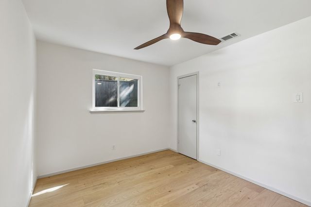 10357 Baronne Circle, Dallas, TX 75218