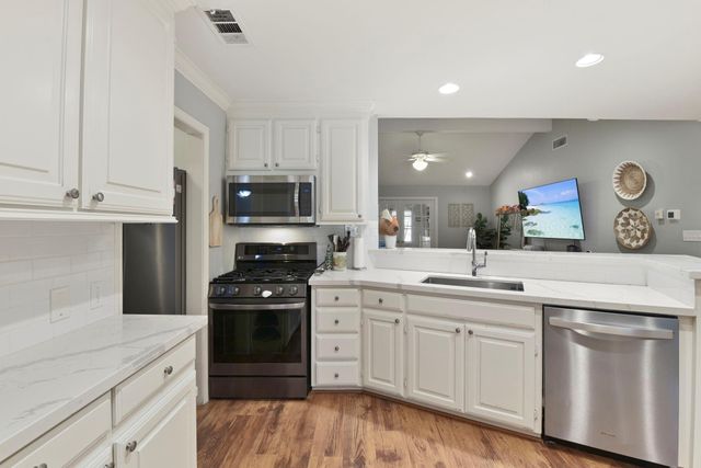 14102 Pinerock Lane, Houston, TX 77079