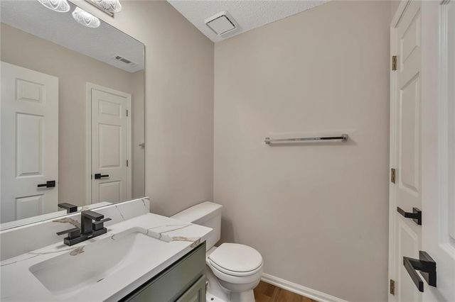 4704 Vineyard Court SE, Smyrna, GA 30082