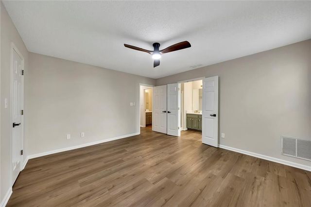 4704 Vineyard Court SE, Smyrna, GA 30082