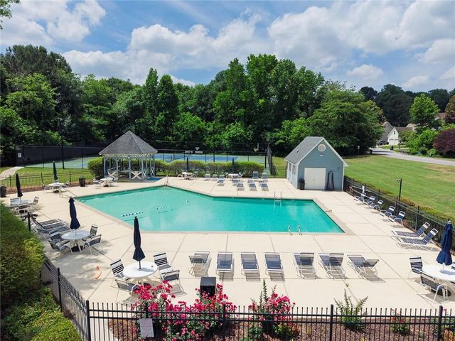 4704 Vineyard Court SE, Smyrna, GA 30082