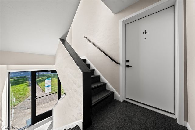 1673 Southbend Circle 2, Rocky River, OH 44116