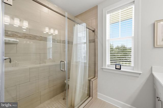 2303 STEPHANIE TESSA LN, Woodbridge, VA 22191