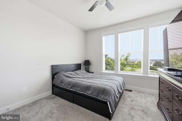 2303 STEPHANIE TESSA LN, Woodbridge, VA 22191