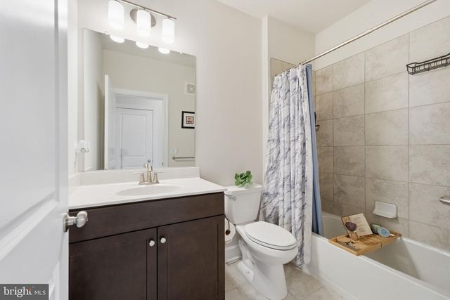 2303 STEPHANIE TESSA LN, Woodbridge, VA 22191