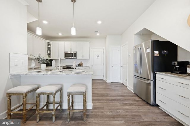 2303 STEPHANIE TESSA LN, Woodbridge, VA 22191