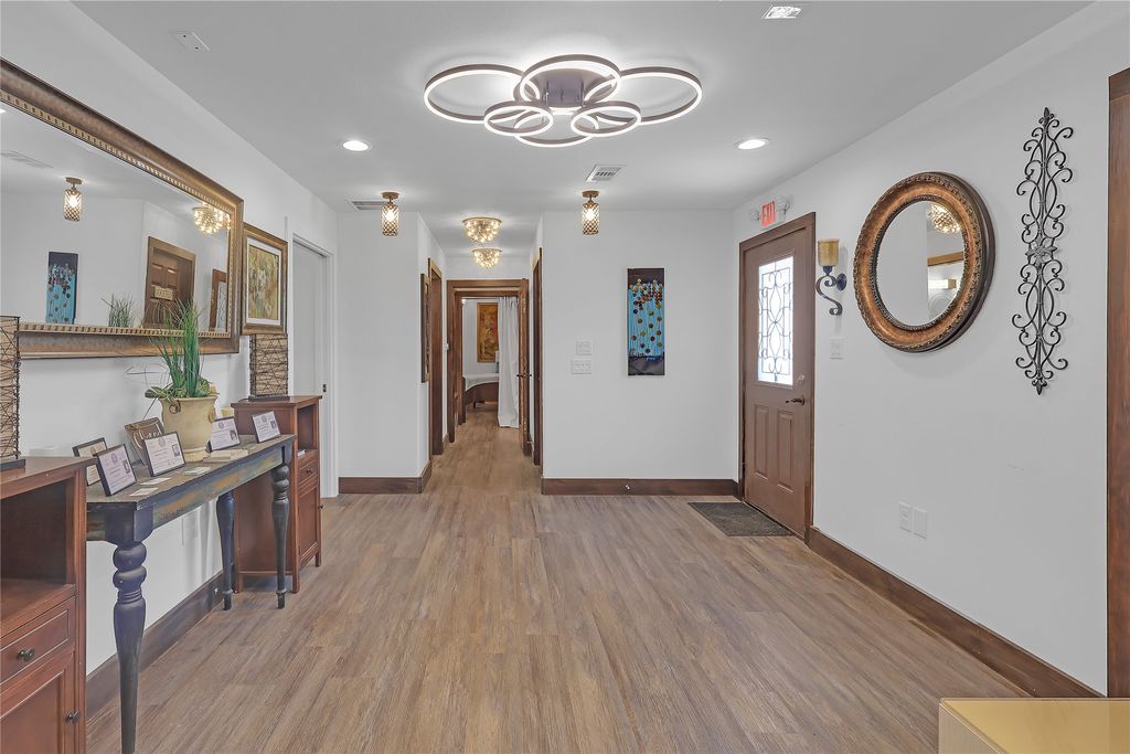 213 Mckinney Avenue, Princeton, TX 75407