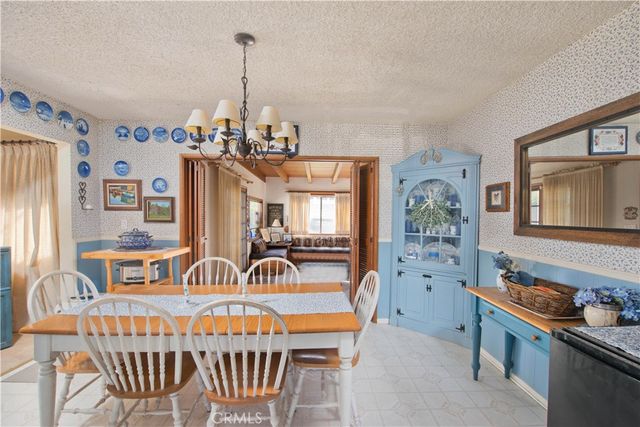 19816 Marilla, Chatsworth, CA 91311