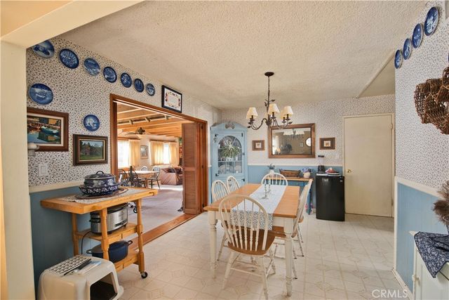 19816 Marilla, Chatsworth, CA 91311