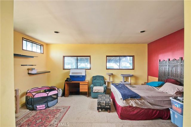 19816 Marilla, Chatsworth, CA 91311