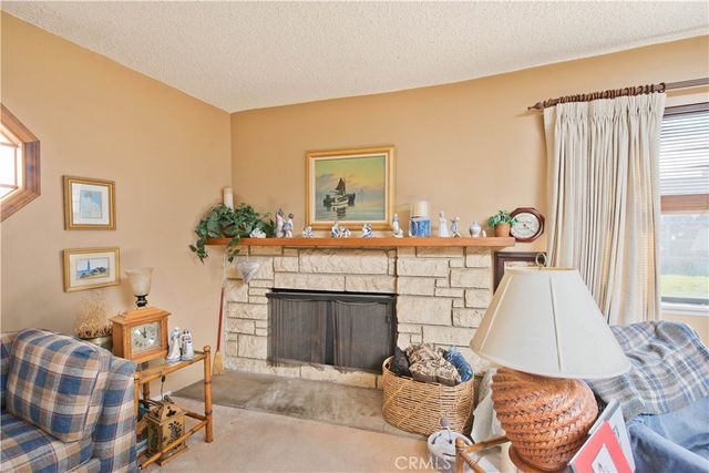 19816 Marilla, Chatsworth, CA 91311