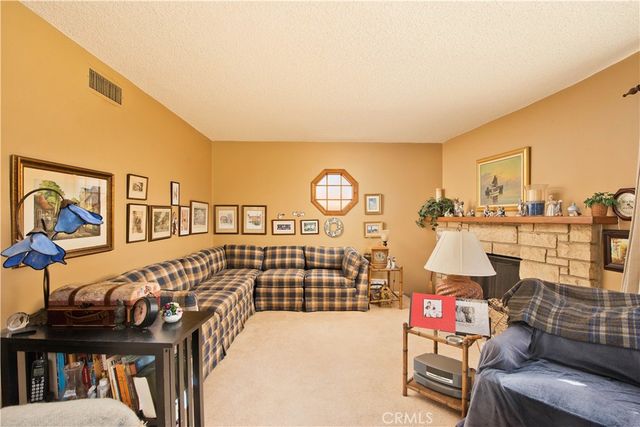 19816 Marilla, Chatsworth, CA 91311